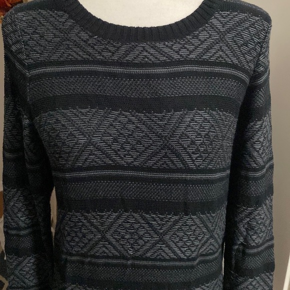 Mossimo Black & Gray Soft Knit Sweater - Picture 2 of 15